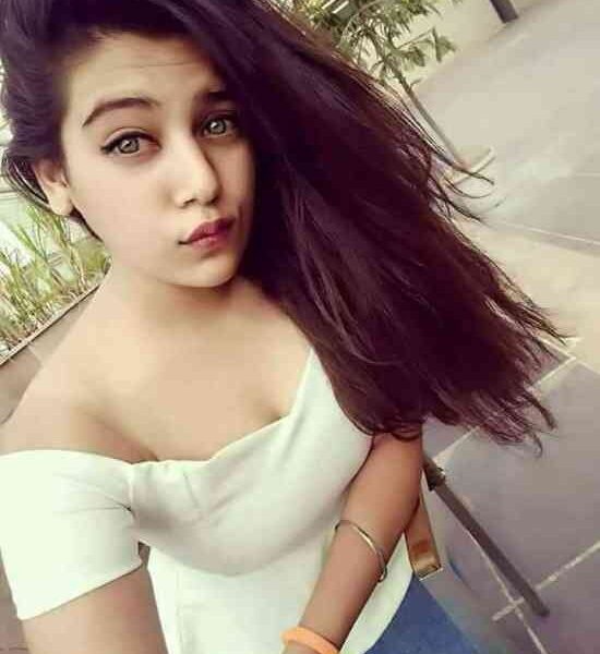 Low Rate Call Girls In Connaught Place Delhi | 9990644489